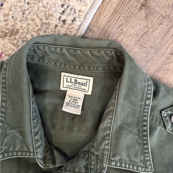 L.L. Bean - Sunwashed Heavy Weight Canvas Shirt - Picture 7 of 10